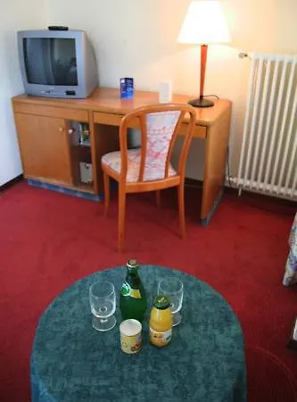 Montana Hotel